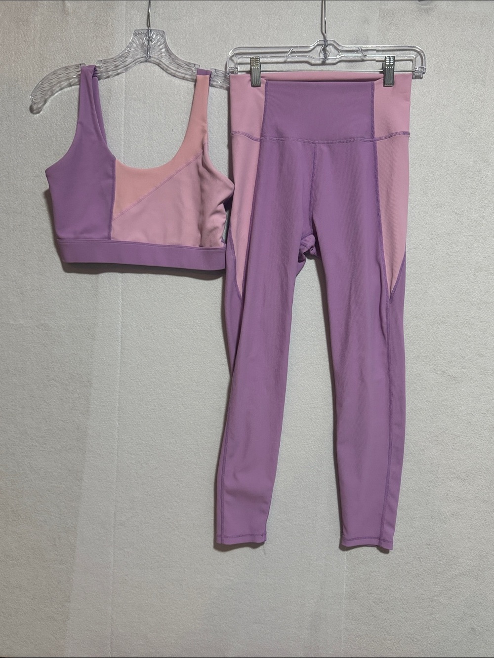 Wilo The Label High-Waist Lavender/Blush Colorblock Leggings&Matching Sports Bra